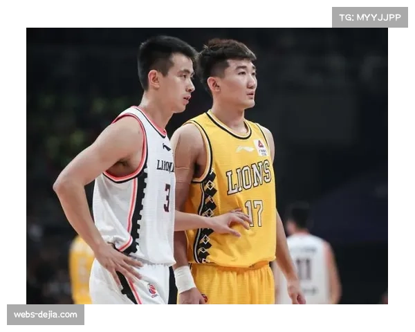 聚焦孙铭徽：带伤作战，他如何利用突破分球盘活全队进攻？