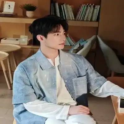 吕小宸